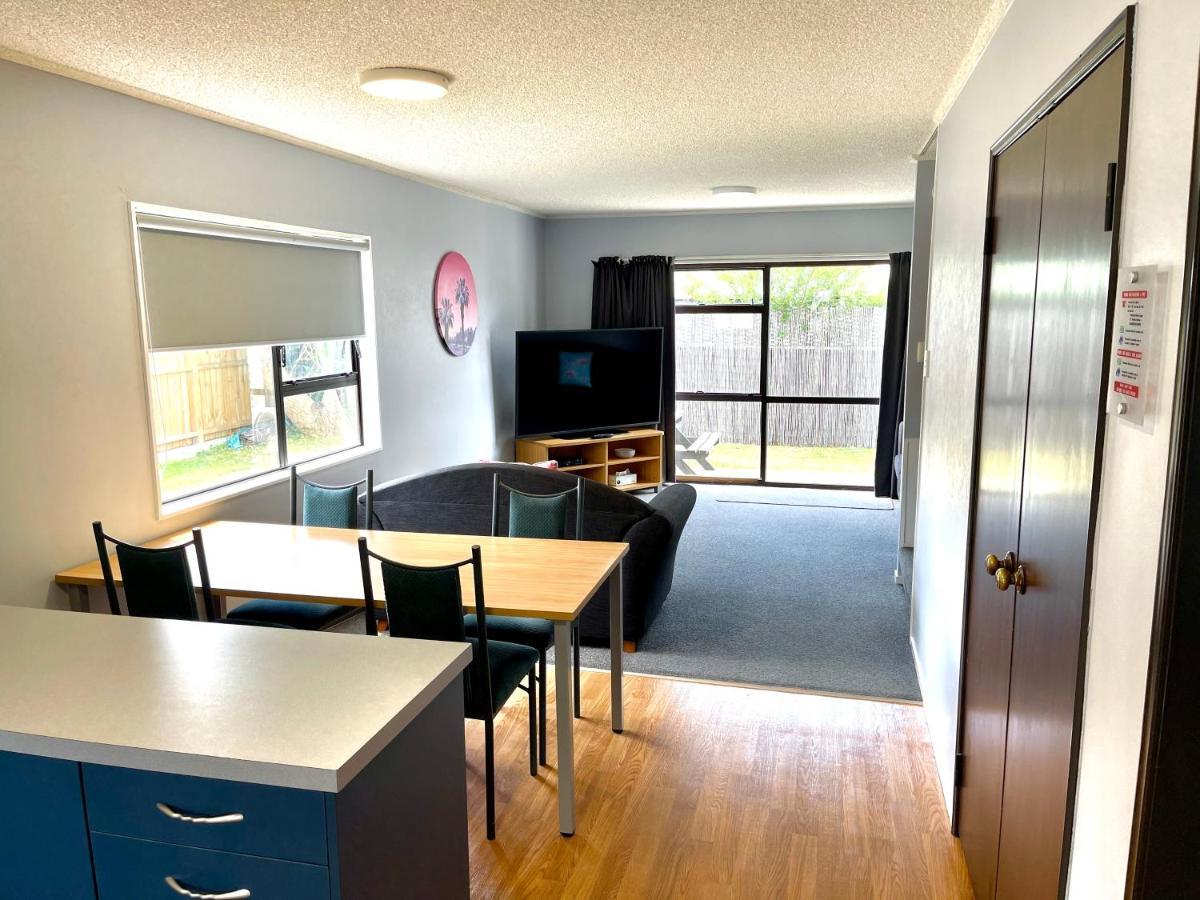 Hacienda Motor Lodge Palmerston North Ngoại thất bức ảnh