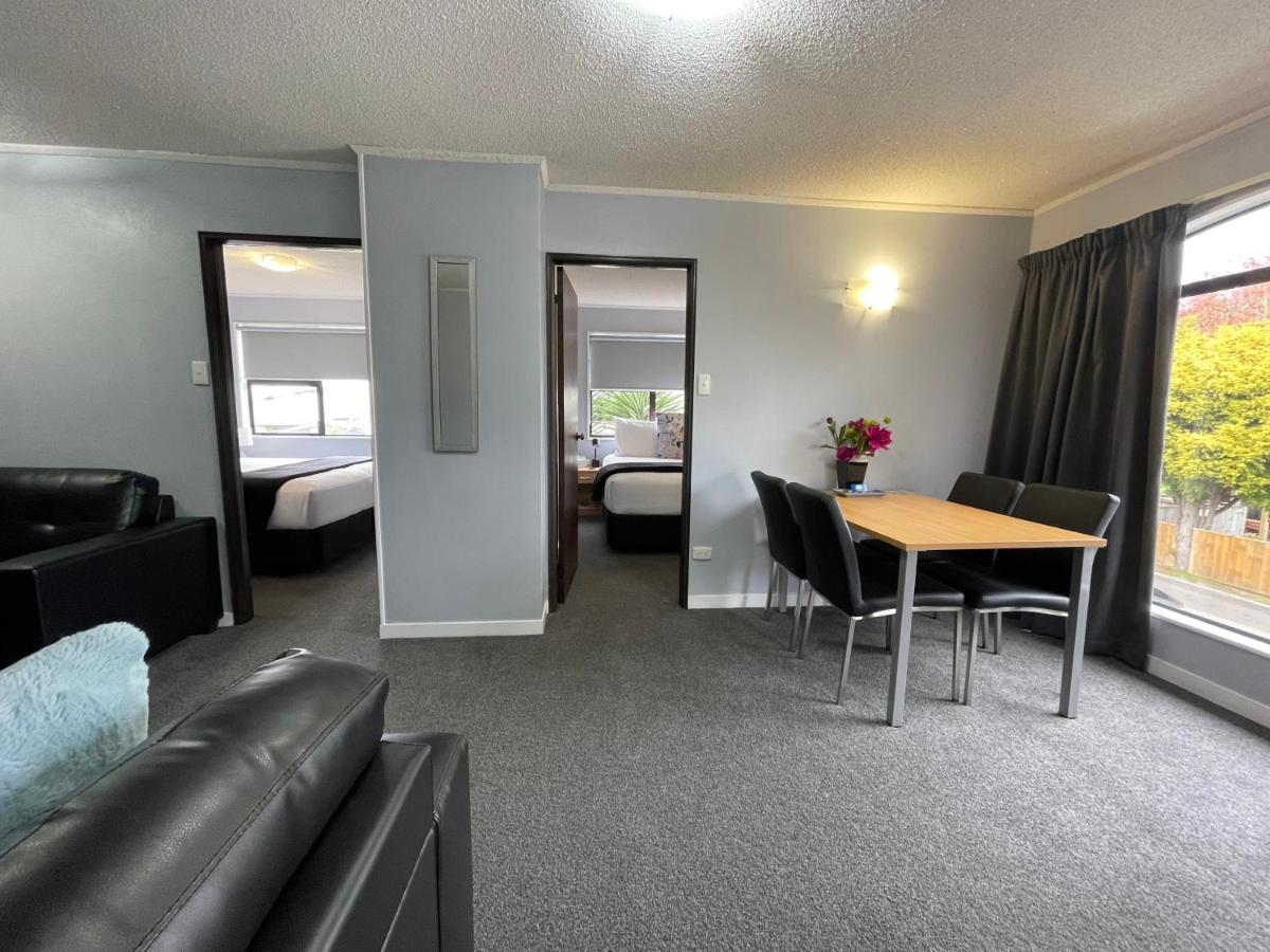 Hacienda Motor Lodge Palmerston North Ngoại thất bức ảnh